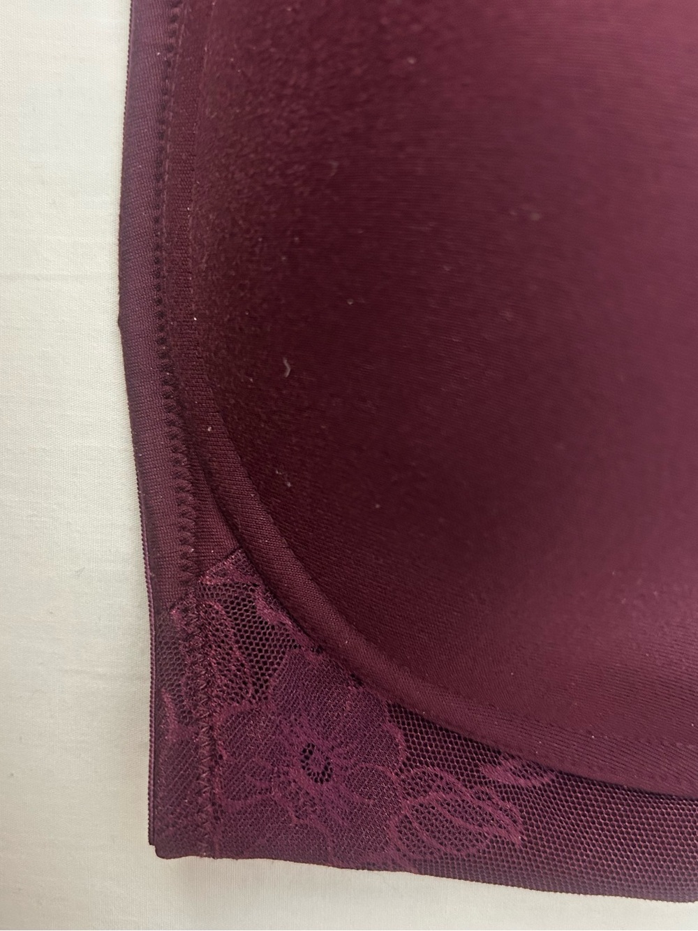 Breezies Radiant Lace Wirefree T-Shirt Bra 38B NEW A692398 - Picture 3 of 5